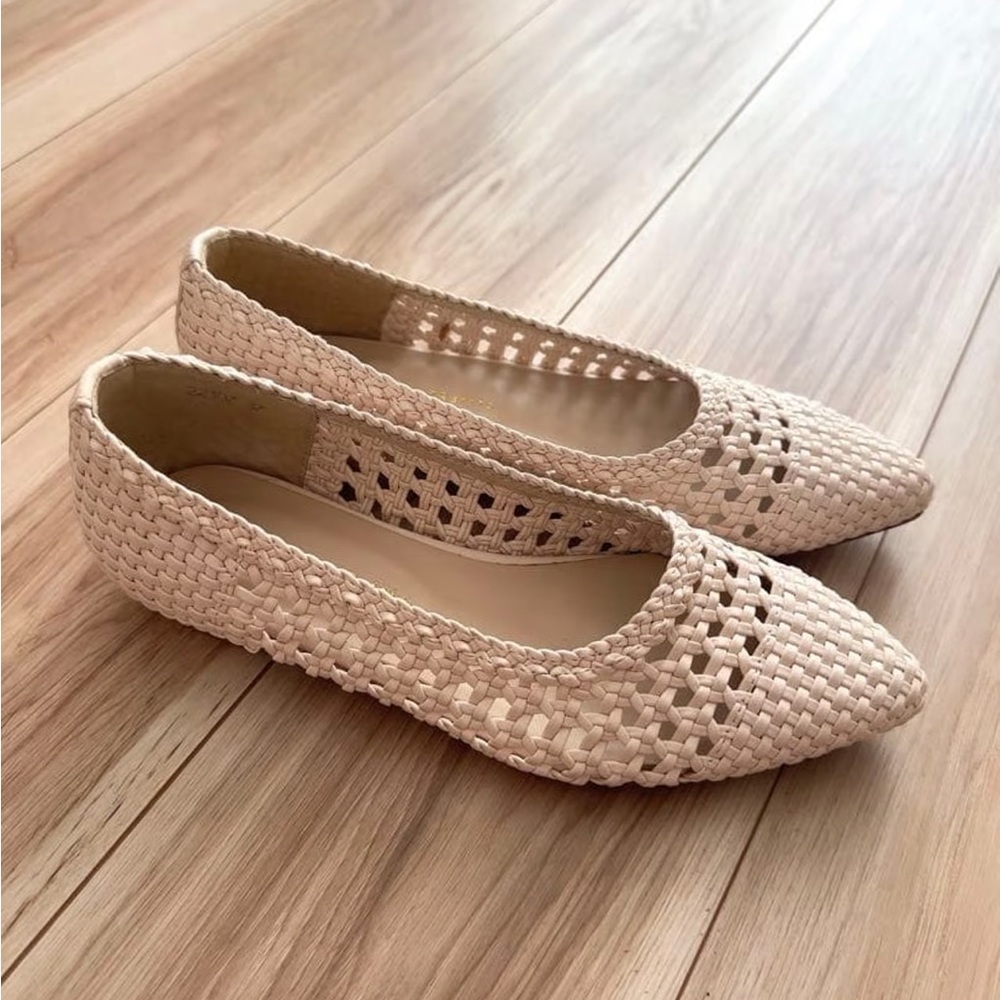Chic Beige Woven Flats